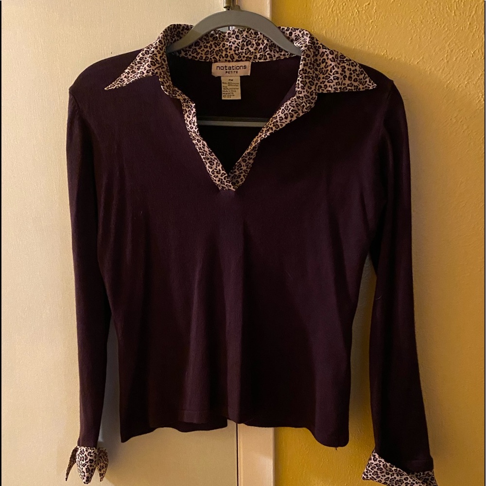 Brown top, leopard trim, size MP
